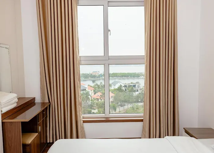 Dong's Ha Long