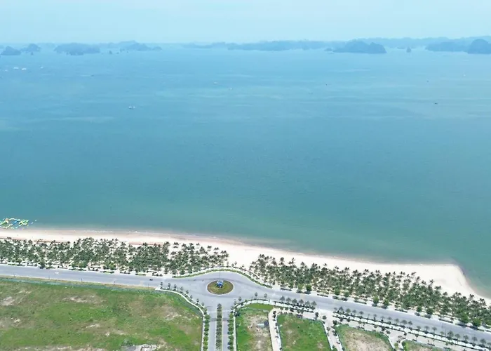 Dong's Ha Long